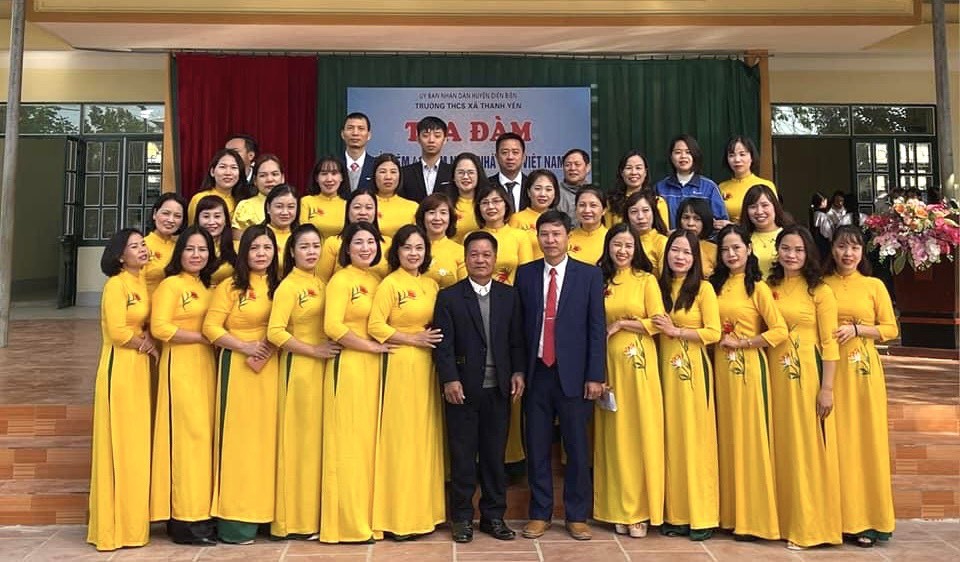TRƯỜNG THCS XÃ THANH YÊN TỌA ĐÀM KỶ NIỆM 41 NĂM NGÀY NHÀ GIÁO VIỆT NAM (20/11/1982-20/11/2023)